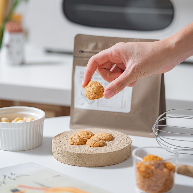 Macadamia Coconut Cookies - Bakeo House