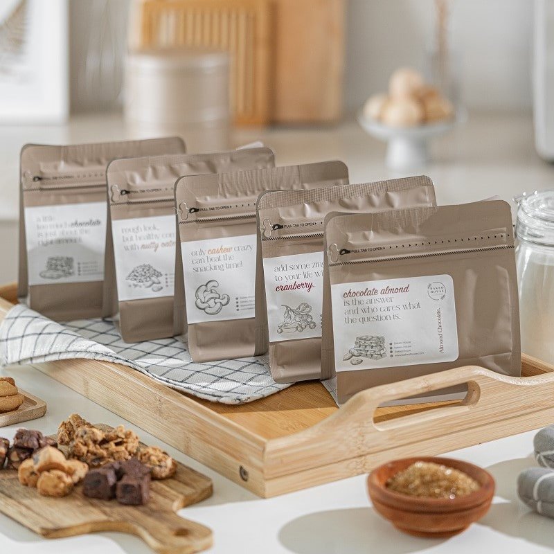 Almond Chocolate Cookies - Bakeo House